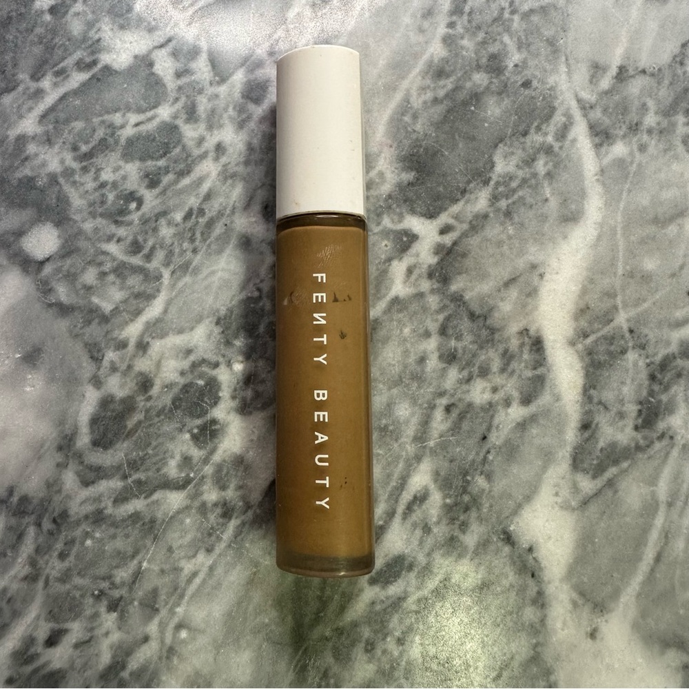 Fenty‎ Beauty Pro Filt’r Concealer 360
